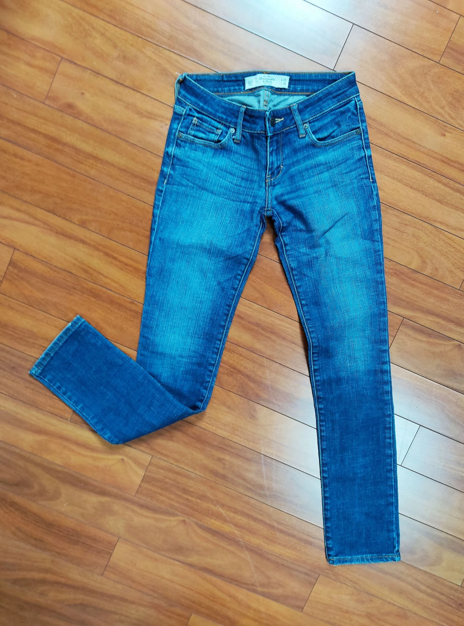 Jean Femme skinny Abercrombie and Fitch W24 XS 34 bon état